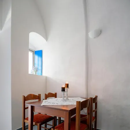 Casa Delle Botti Cave House Santorini Oia Vakantiehuis
