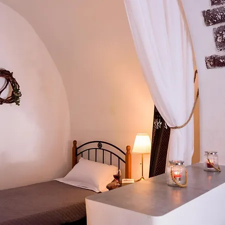 Holiday home Casa Delle Botti Cave House Santorini Oia *