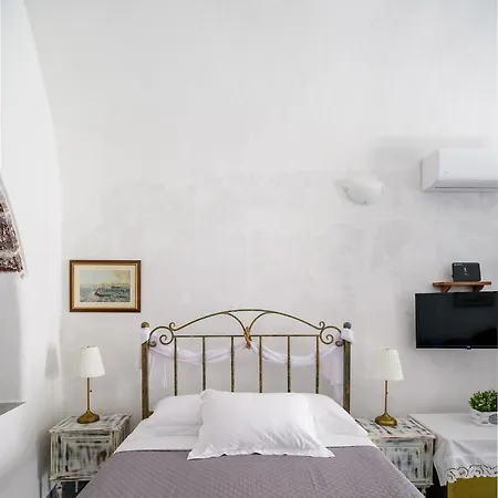 Holiday home Casa Delle Botti Cave House Santorini Oia *