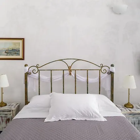 Casa Delle Botti Cave House Santorini Oia * Foinikia (Santorini)