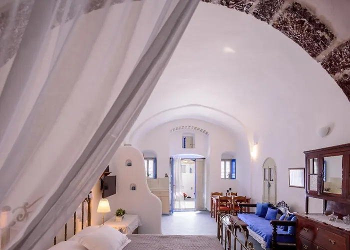 Casa Delle Botti Cave House Santorini Oia Casa vacanze Foinikiá