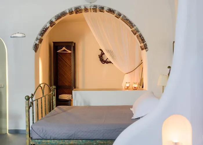 Casa Delle Botti Cave House Santorini Oia Foinikiá