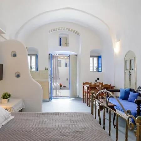 Casa Delle Botti Cave House Santorini Oia Casa vacanze Foinikiá