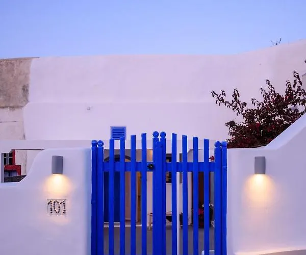 Casa Delle Botti Cave House Santorini Oia 펜션 *