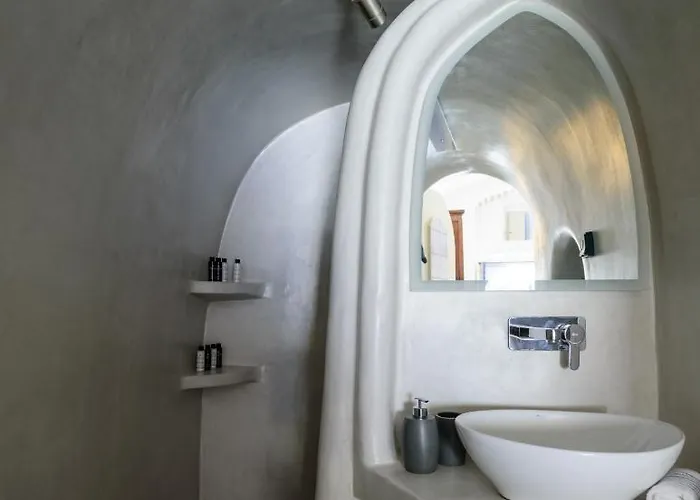 Casa Delle Botti Cave House Santorini Oia 펜션 Foinikiá